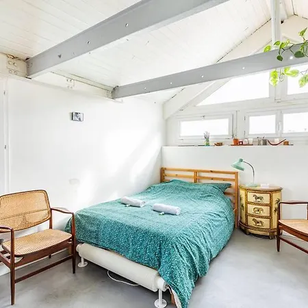 Daire Guestready - Rustic Serenity Near Louvre Museum Paris