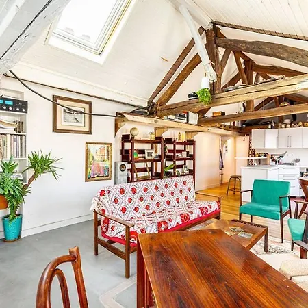 Guestready - Rustic Serenity Near Louvre Museum Daire Paris